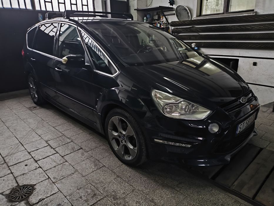Sprzedam Ford S-max 2.2 TDCi 2011r. St-line MANUAL