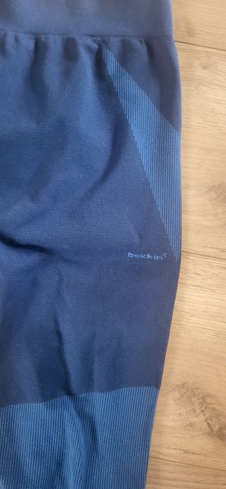 Legginsy termiczne Bekkin r.152 stan bdb