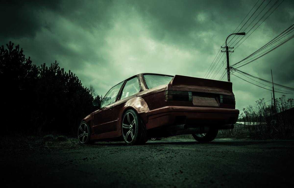 BMW E30 seria 3 zderzak tył tylny WIDEBODY