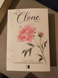 Książka Aleksandra Negrońska "Clone"(stan idealny)