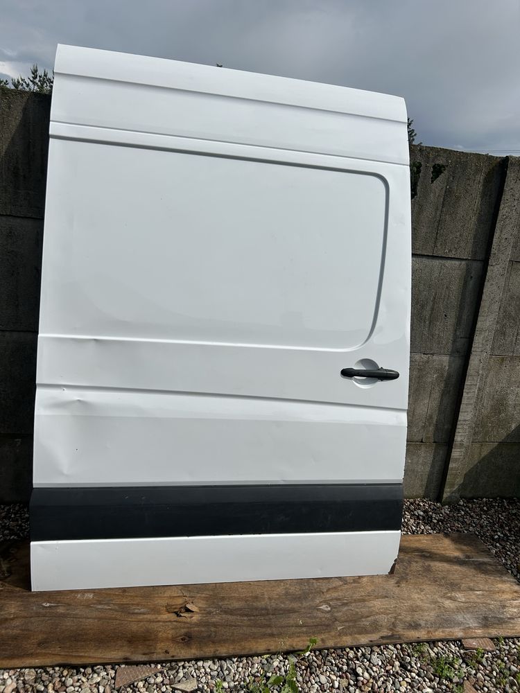 Dzrwi przesuwne do Mercedesa Sprintera 906 z 2016 r