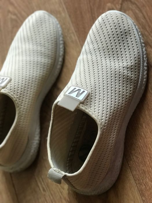 Кроссовки летние