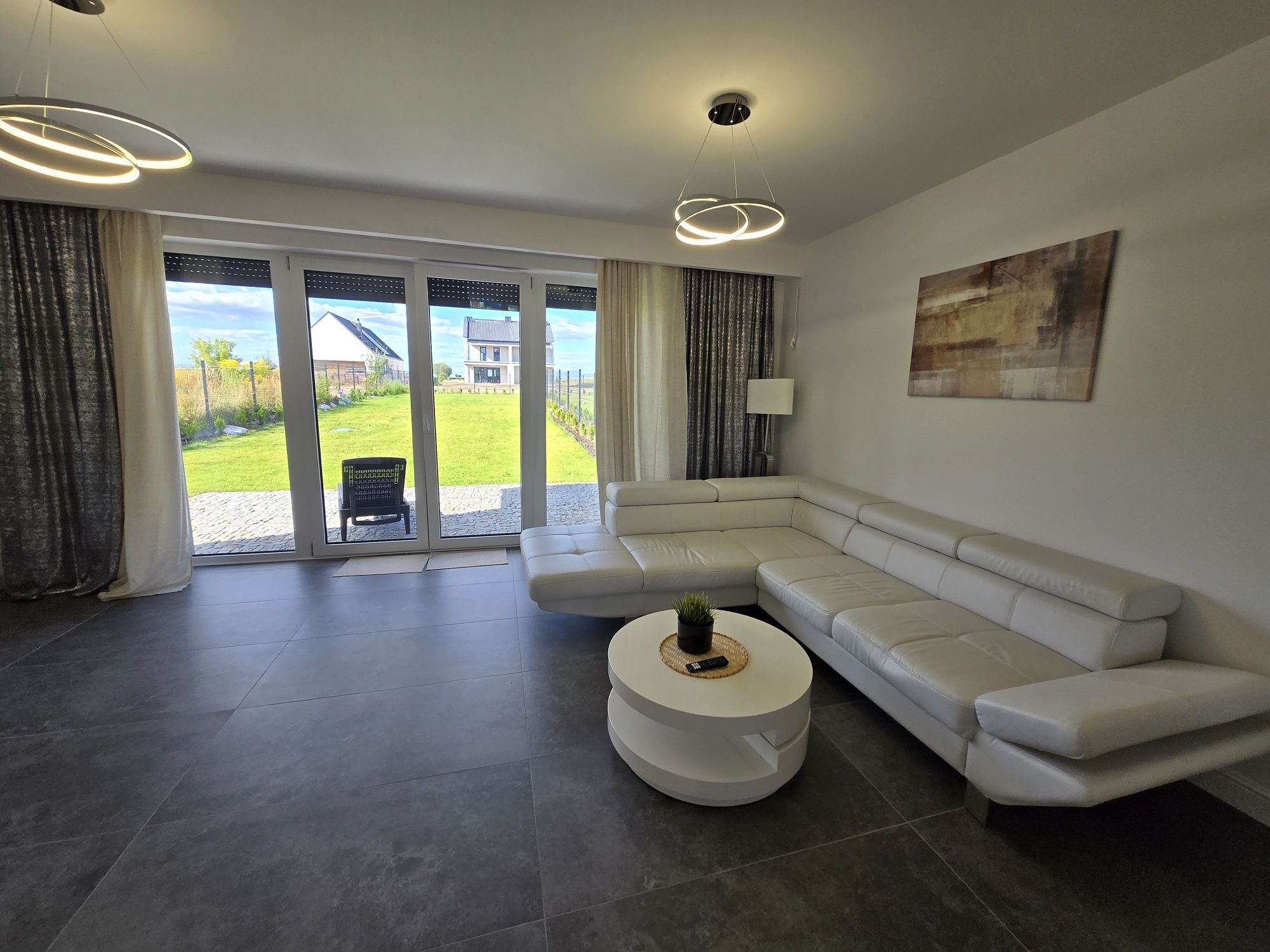 Wynajmę nowy dom 15 min od Poznania  120m2 200m od jeziora, przy WPN