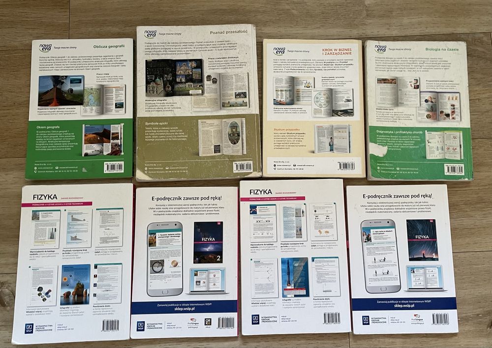 Zestaw ksiazek podreczników do 1 i 2 klasy liceum i technikum