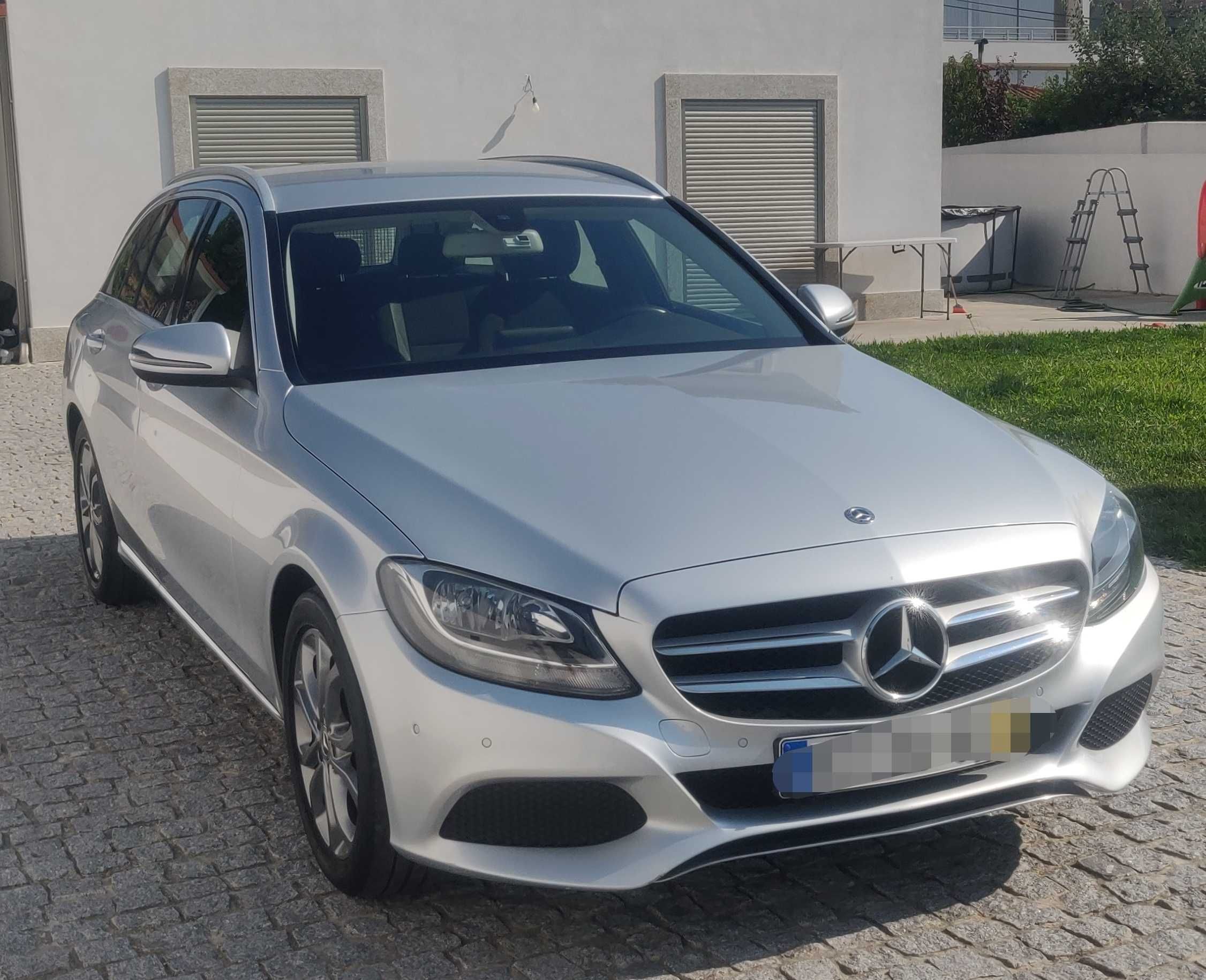 Mercedes-Benz C200d Avantgarde - 2017 | Diesel | Nacional | Excelente