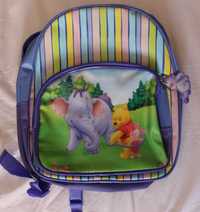 Mochila de criança roxa do winnie-the-pooh