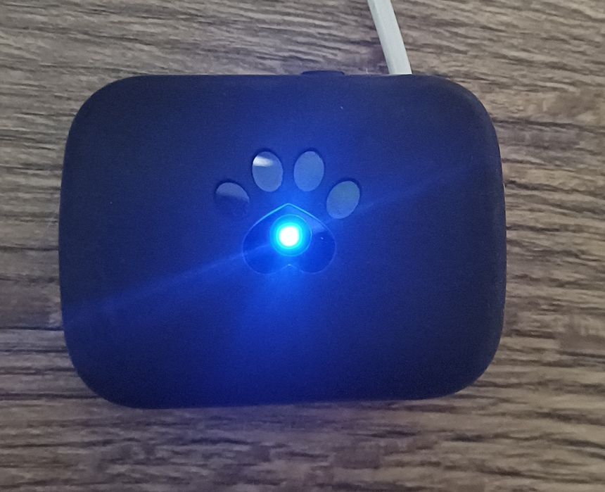 Lokalizator GPS dla psa, Locon Dog Max.  Zdalne wydawanie komend