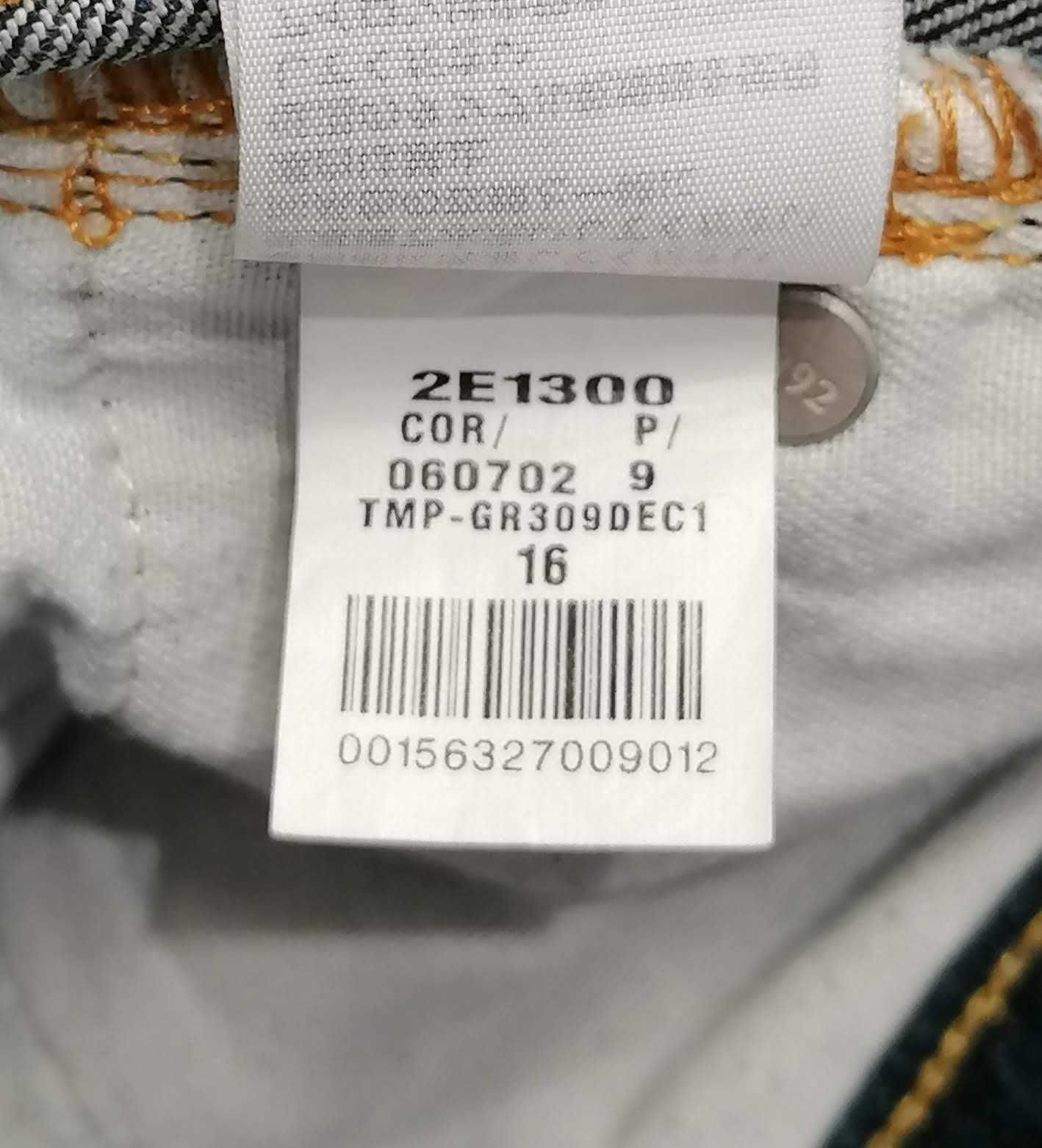 R) ABERCROMBIE & FITCH jeansy rozmiar młodzieżowy 160/69