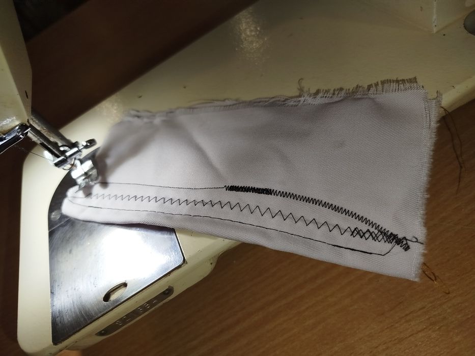 Máquina de costura refrey 254