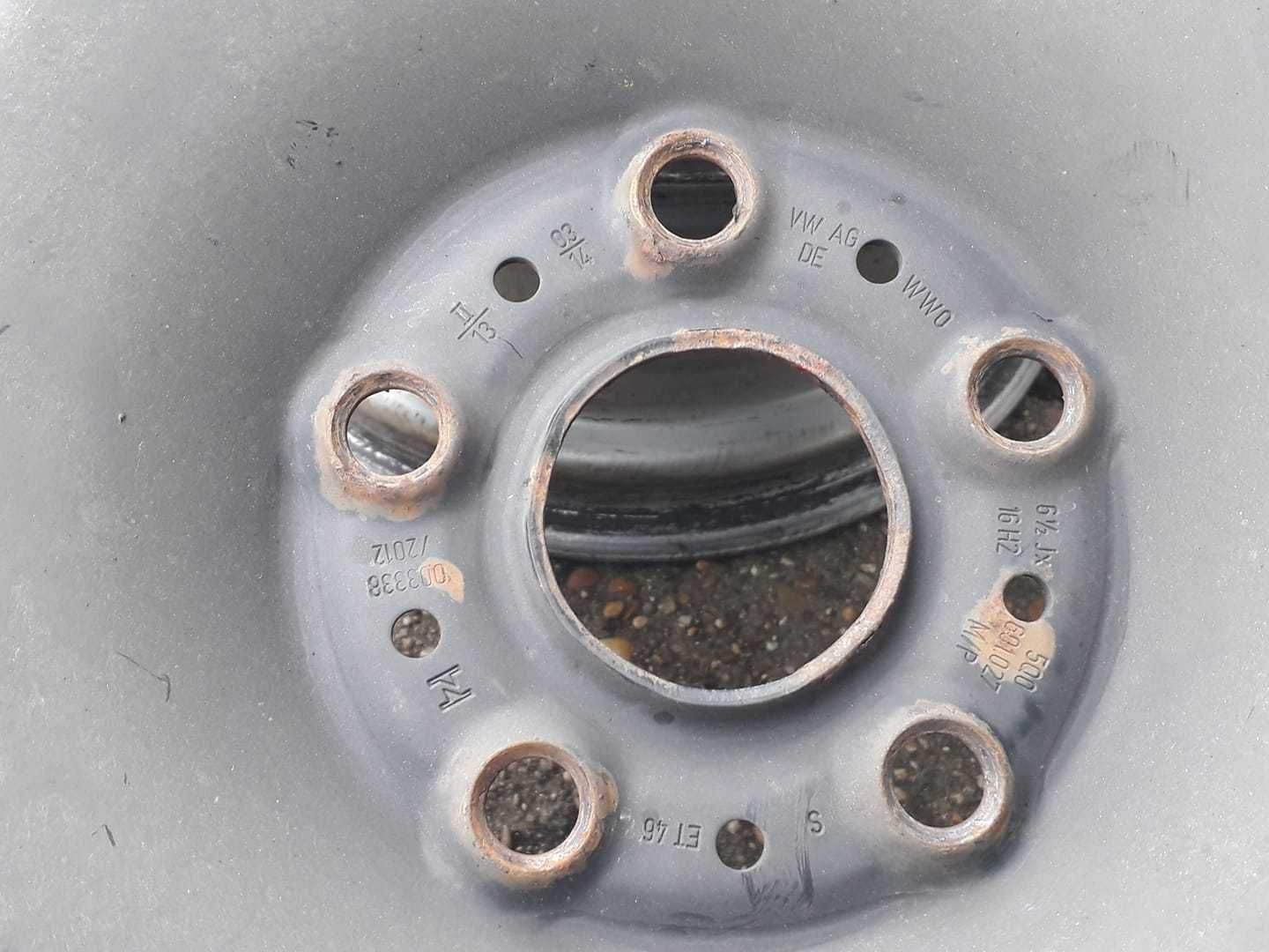 vw R16 de ferro suplente