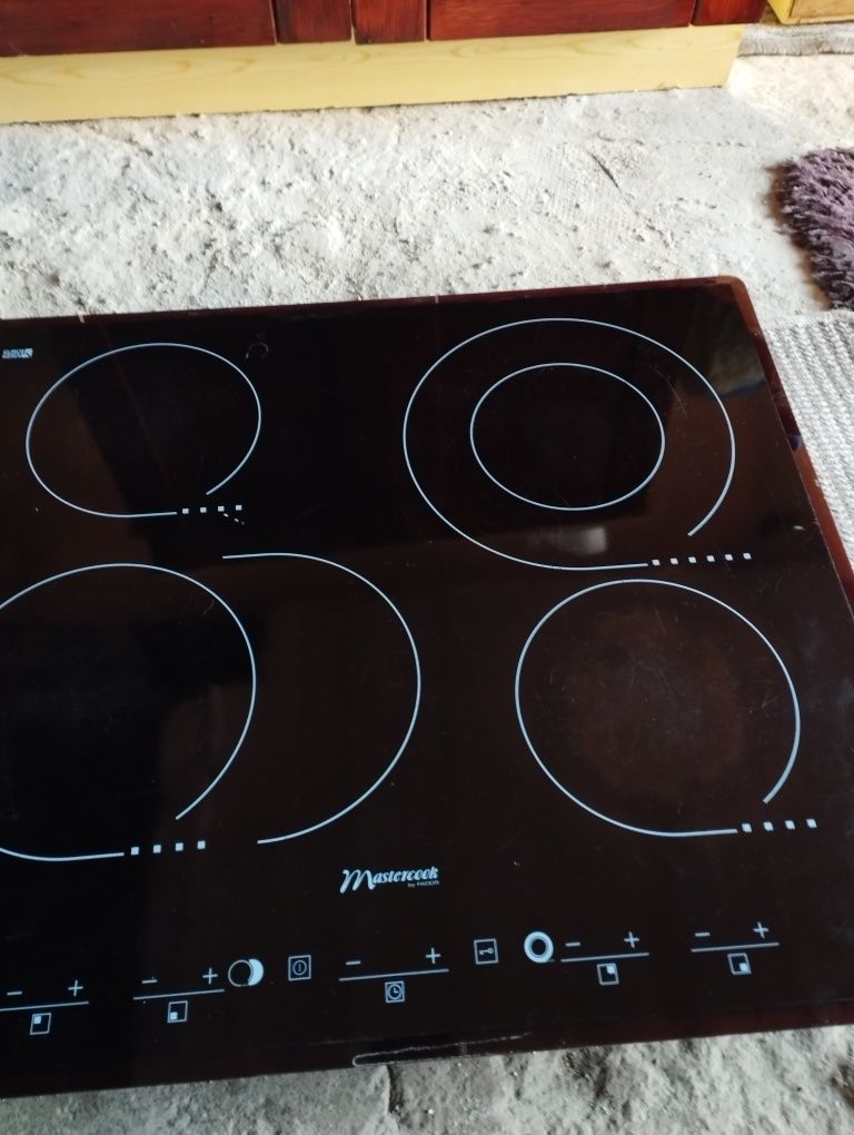 Płyta indukcyjna Mastercook C3D60Z2 S