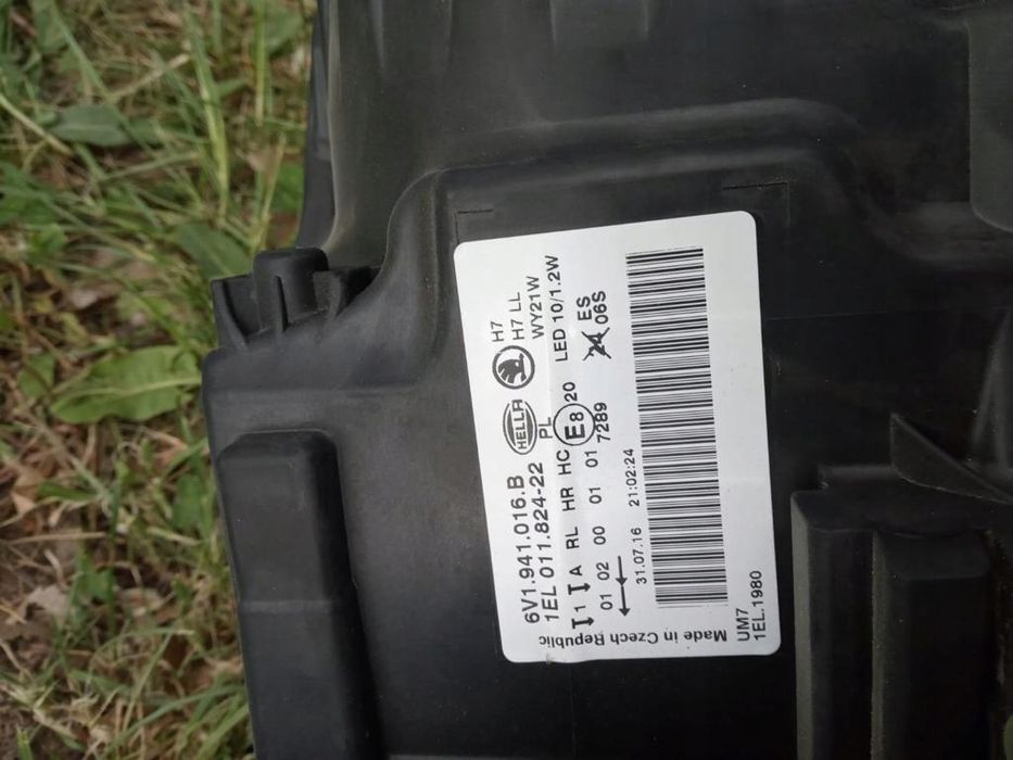 Skoda fabia 3 6v1941015b 6v1941016b Lampy komplet