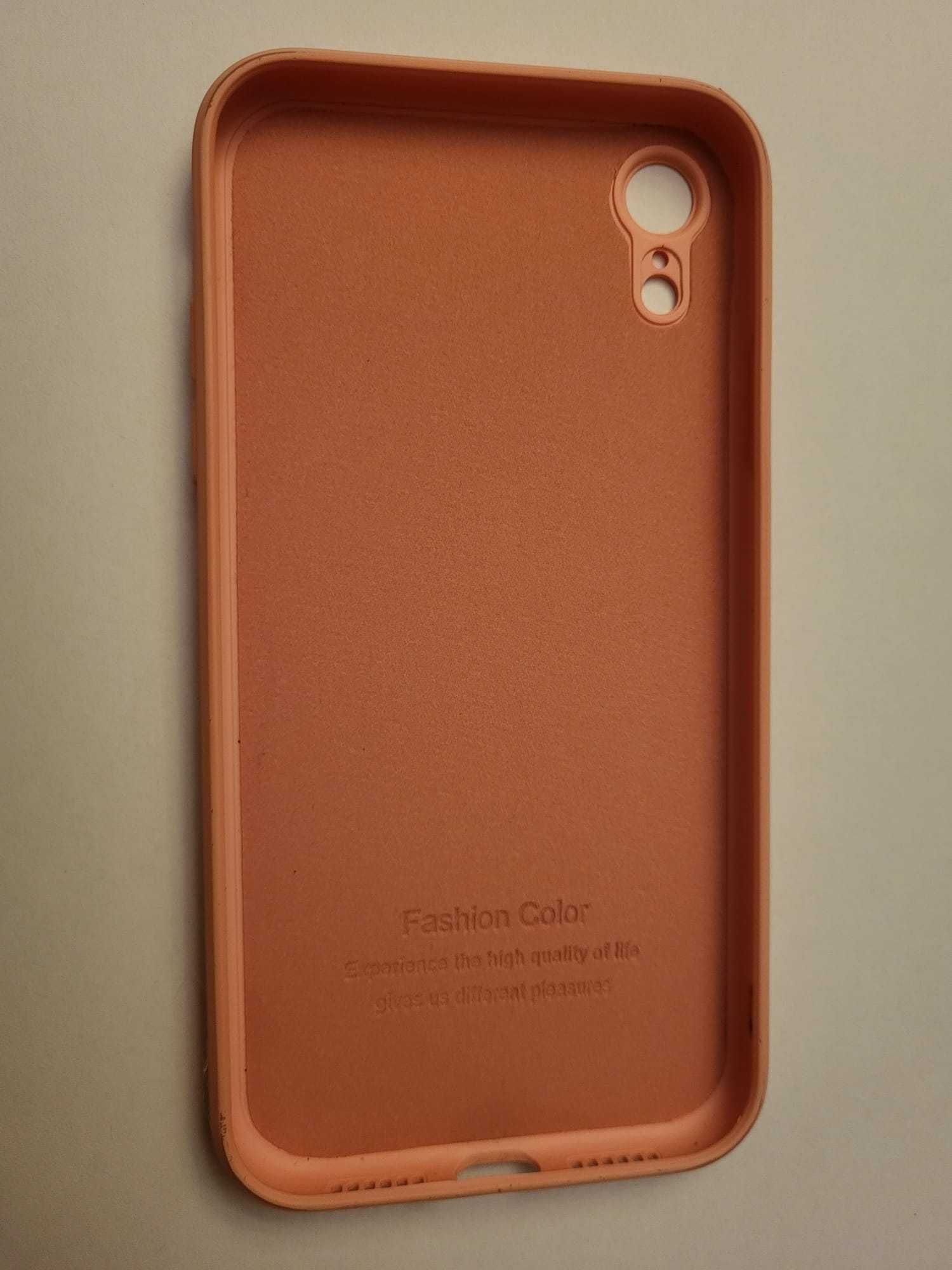 Capa de silicone soft touch para iPhone XR