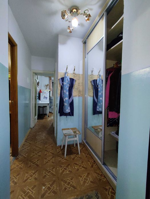 Здається в довготривалу оренду 1-кімн. квартира в м. НОВОЯВОРІВСЬК.