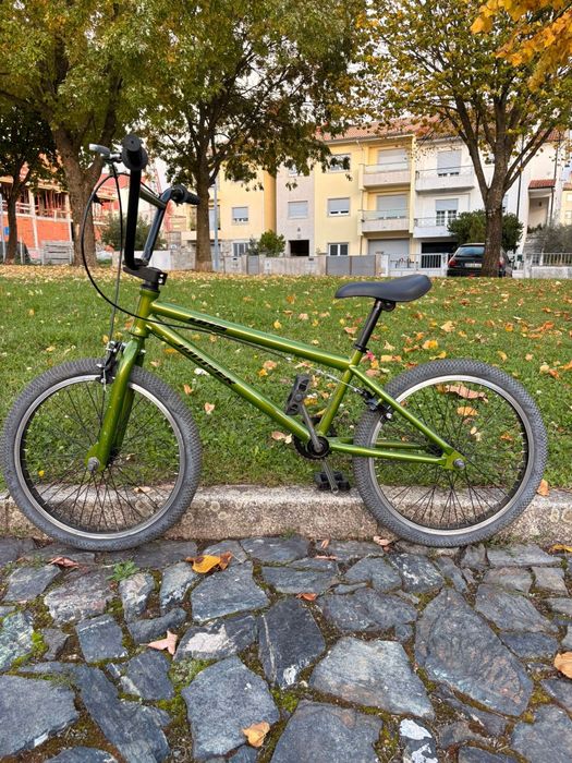 Bicicleta Jumper DHS bmx