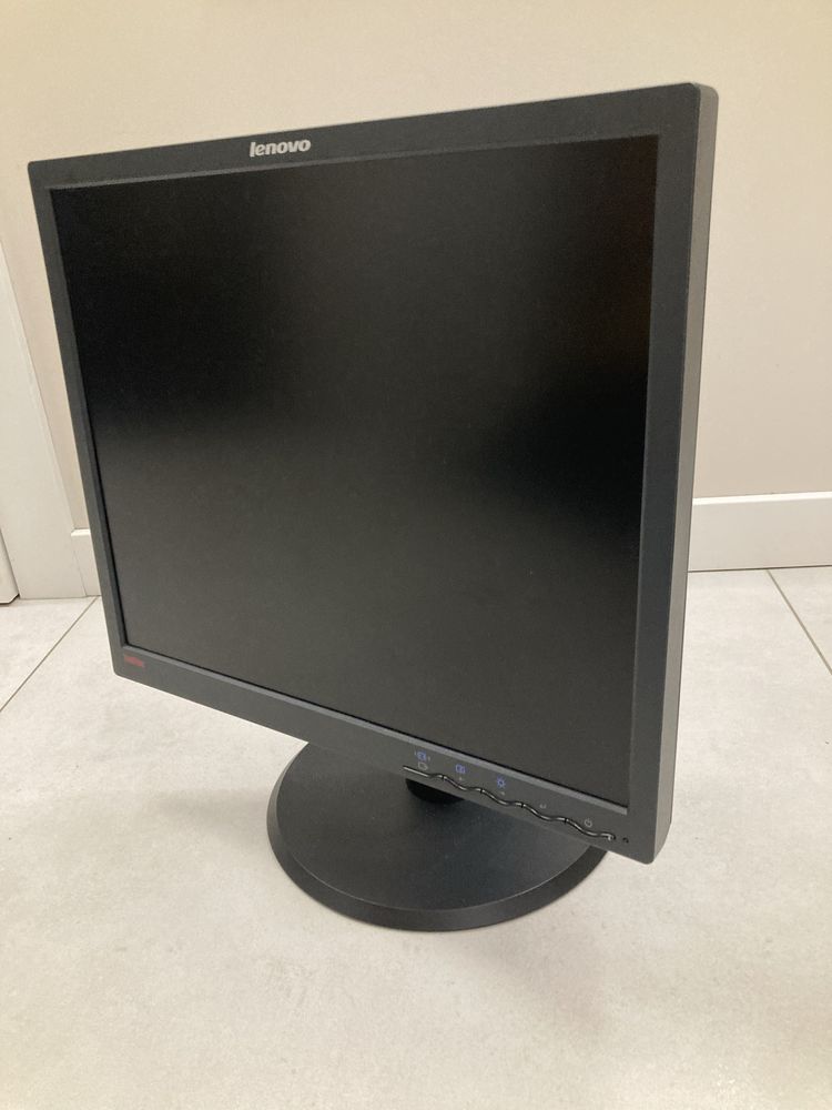monitor LENOVO L193PC 19" 1280x1024
