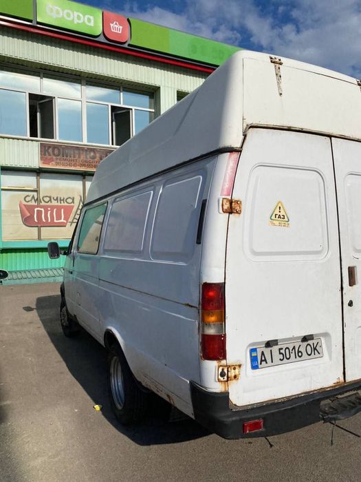 Продам две газель в хорошем состоянии цена серой 1400$ торг