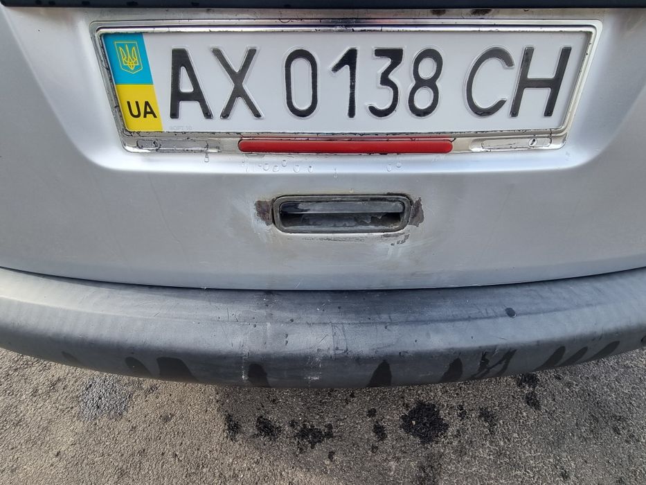 Продам VW CADDY  оригинальный пассажир декабрь 2010г.в.010ш