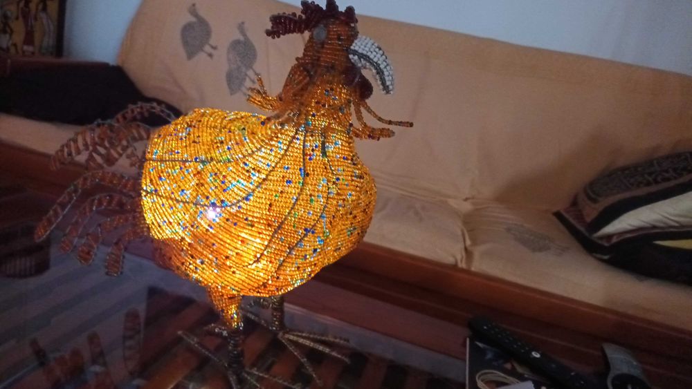 Candeeiro em missangas/Peça de decoração