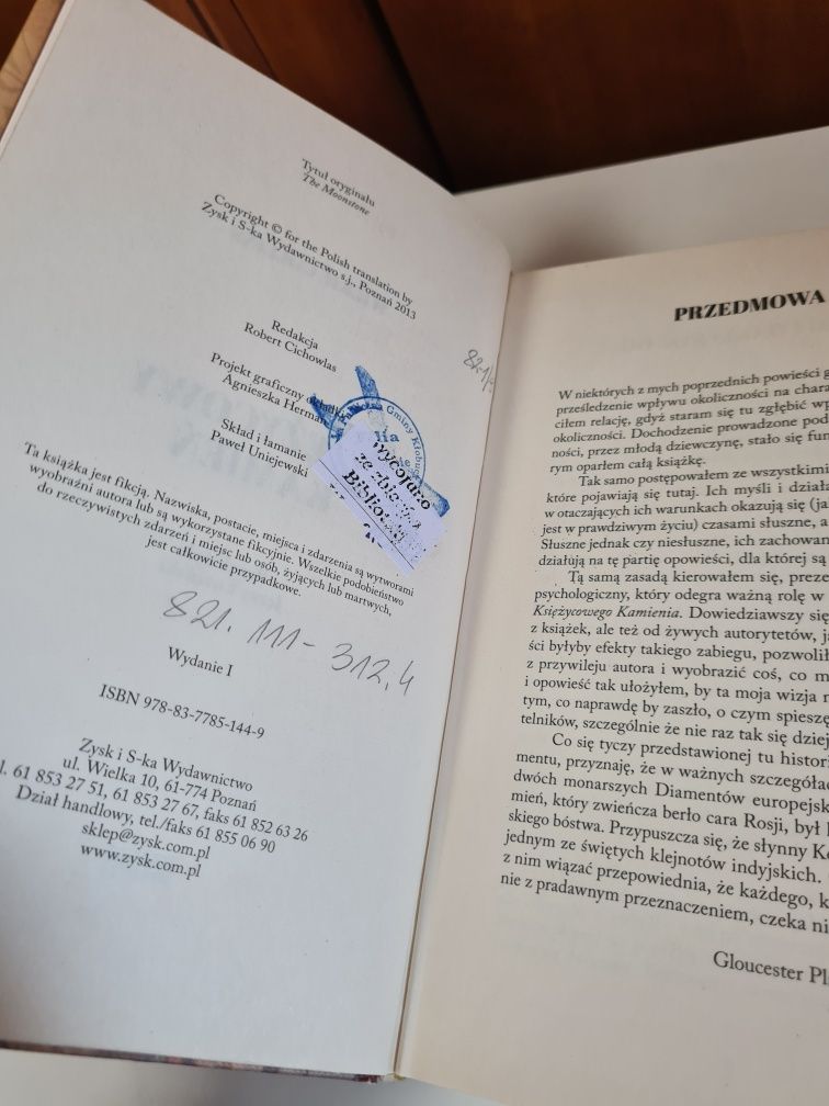 Księżycowy Kamień - Wilkie Collins .