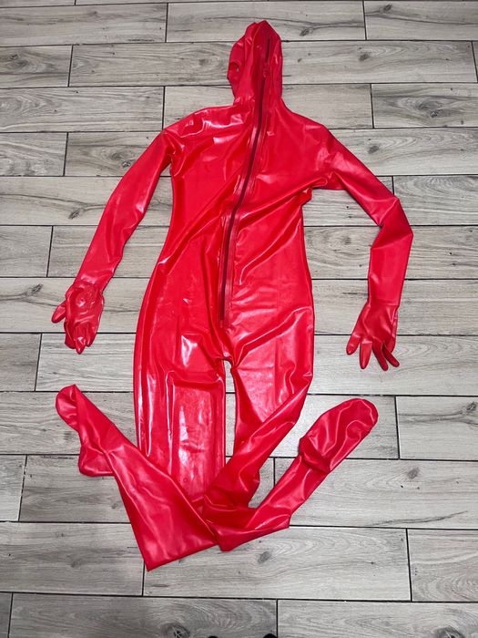 720x/ PROMO500 czerwony XL kombinezon ręce stopy maska latex zamek tył