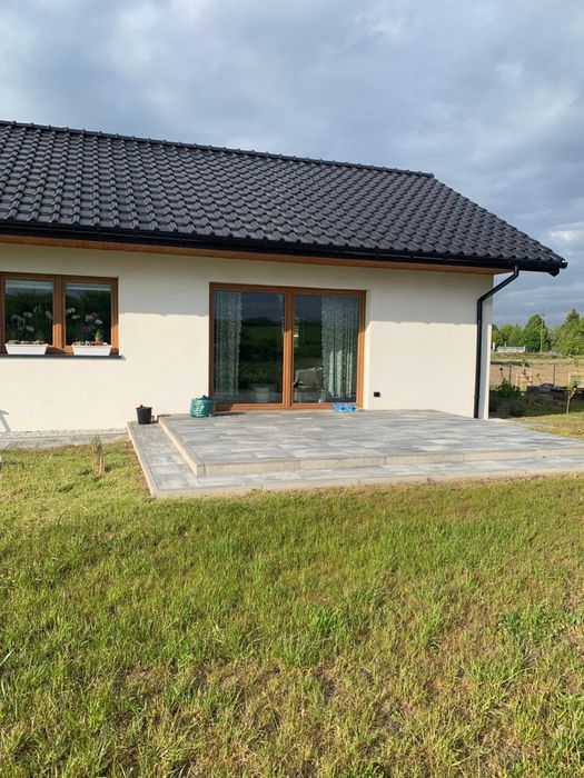 Dom na dzialce 10 arowej