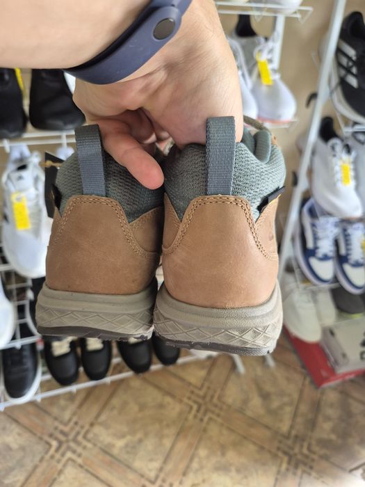 Жіночі трекінгові кроссівки TEVA RIDGEVIEW MID(Оригінал)36,5-22,5см.