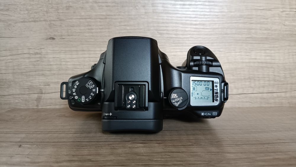 Плівкова камера Canon Elan 7