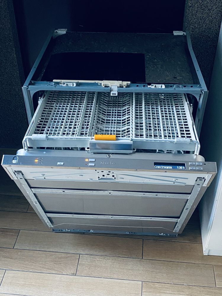 MIELE Zmywarka A+++ G6575 SCVi XXL AutoOpen