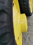 Koła uprawowe wąskie 8.3R44, 210/95R44