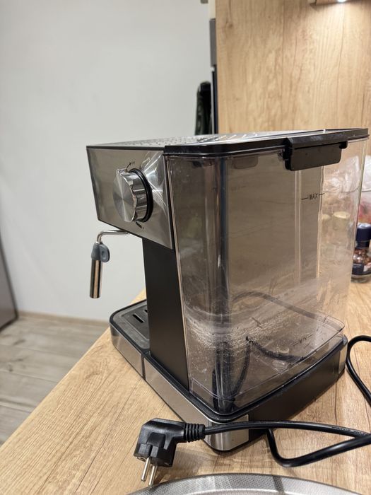 Ekspres kolbowy ciśnieniowy ZELMER zcm7255