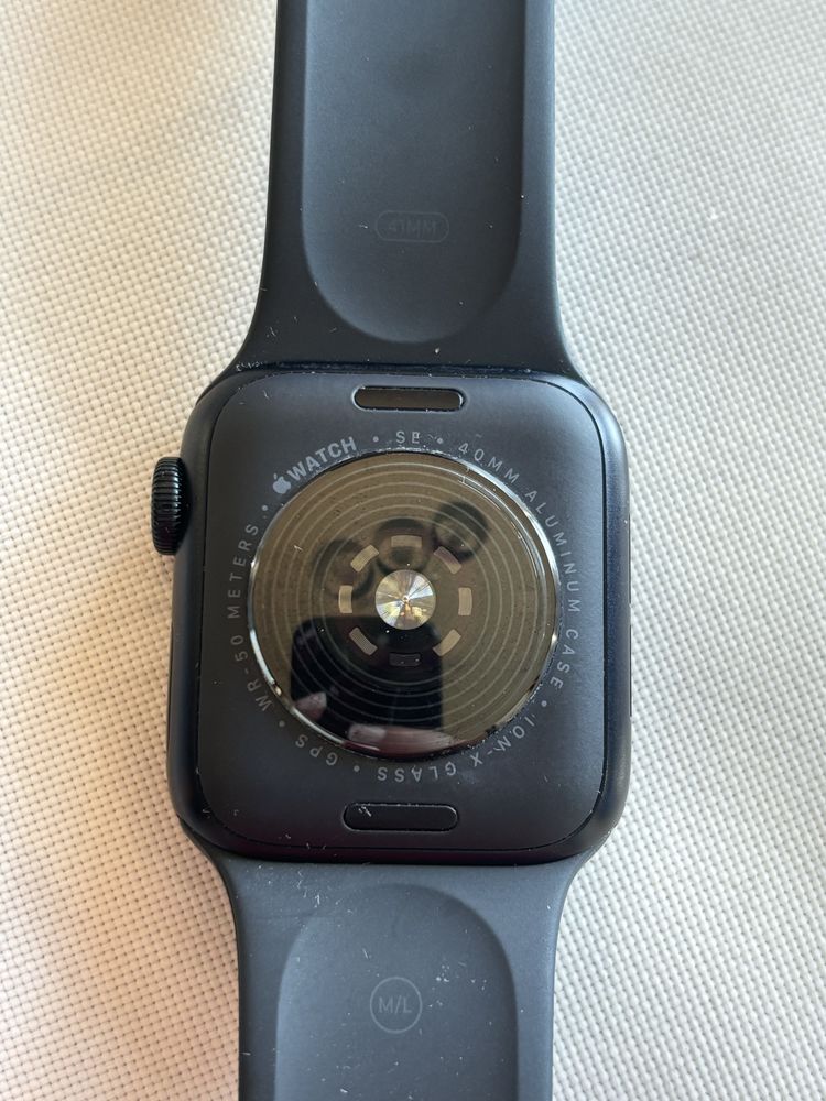 Apple watch se 2 gen GPS 40 mm koperta północ