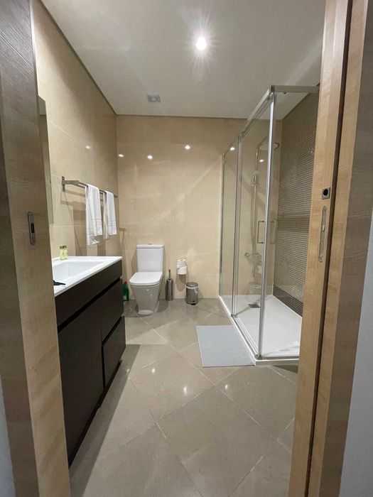 T1 a 2 min do santuário de Fatima