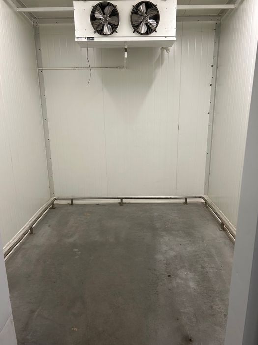 Magazyn, chłodnia, biuro