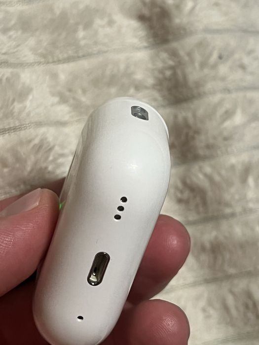 Продам навушники аирподс  airpods