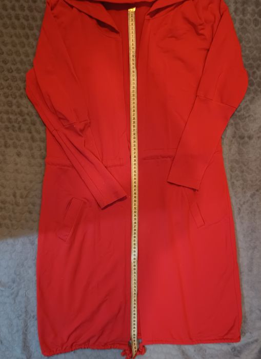 Damska długa bluza z kapturem