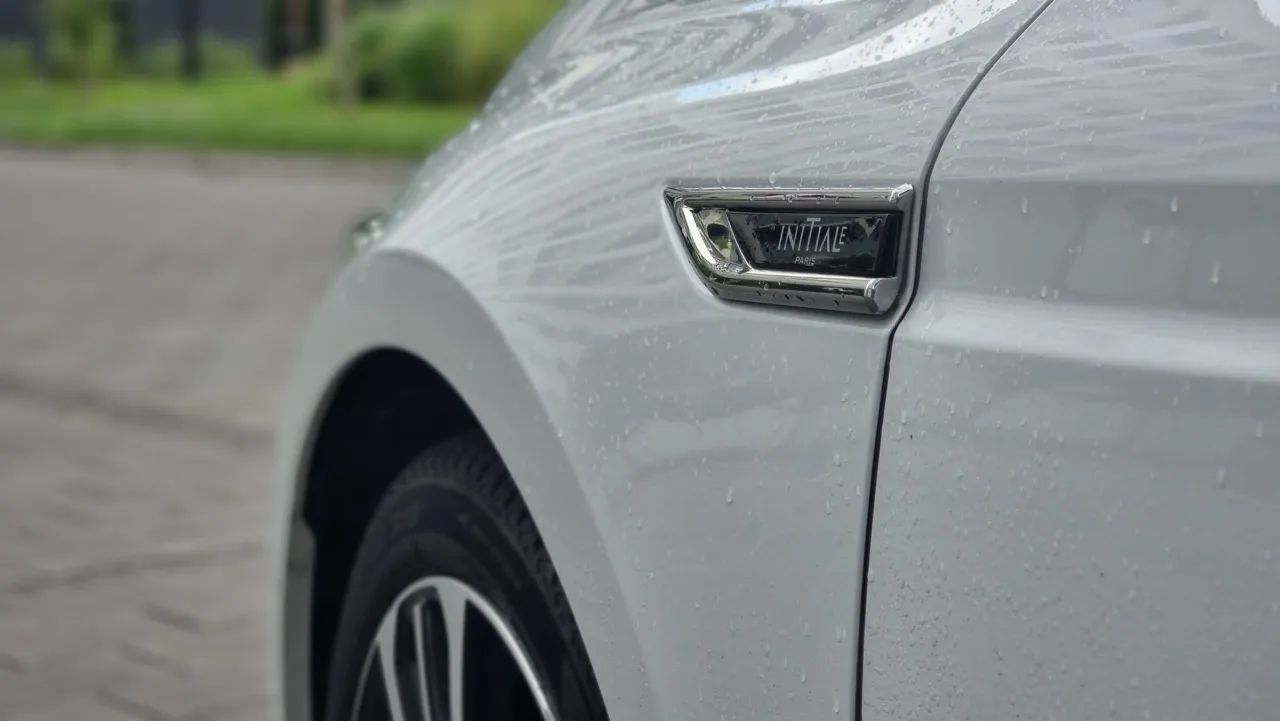 Renault Talisman Renault Talisman Initiale Paris - Najwyższa wersja i wyposażenie