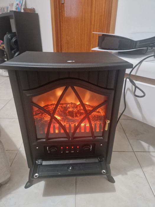 Lareira 1200 watts de potencia