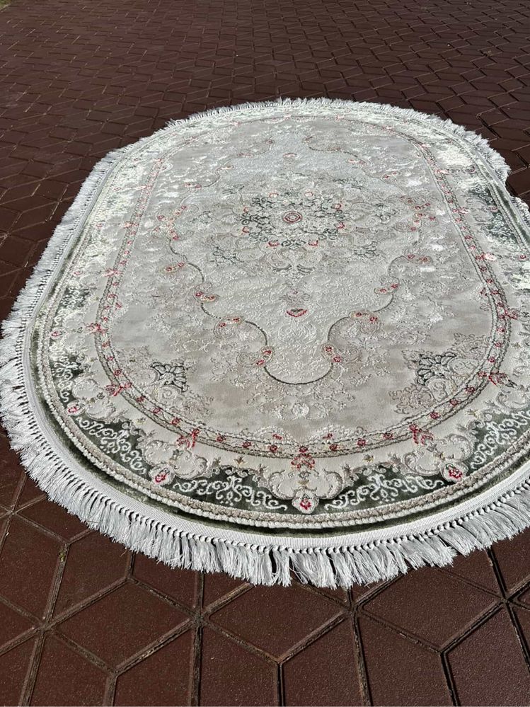 Продам срочно ковры