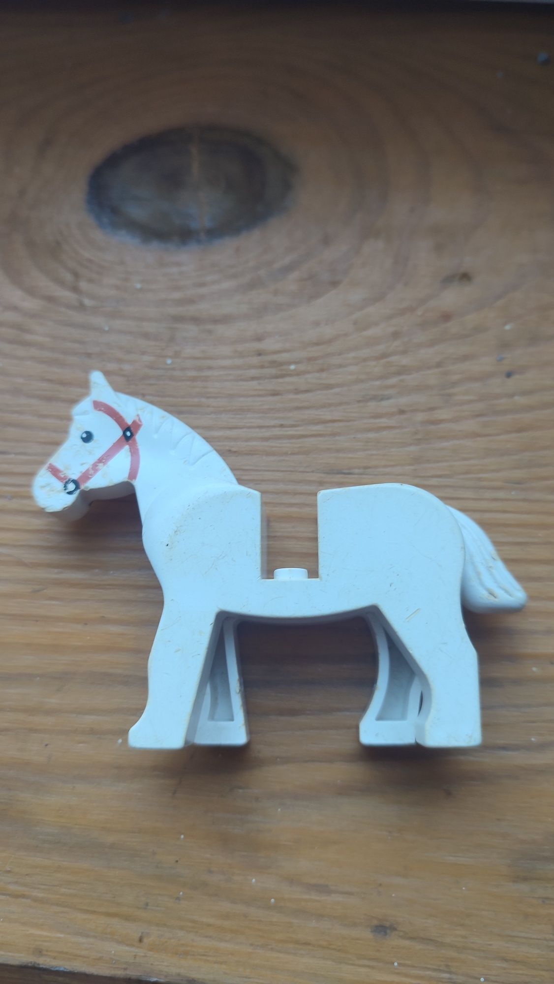 LEGO biały koń konik