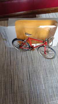 Bicicleta Miniatura 1/10 Rennrad