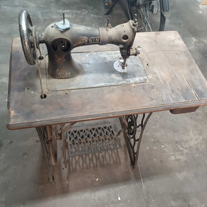 Maszyna do szycia Singer