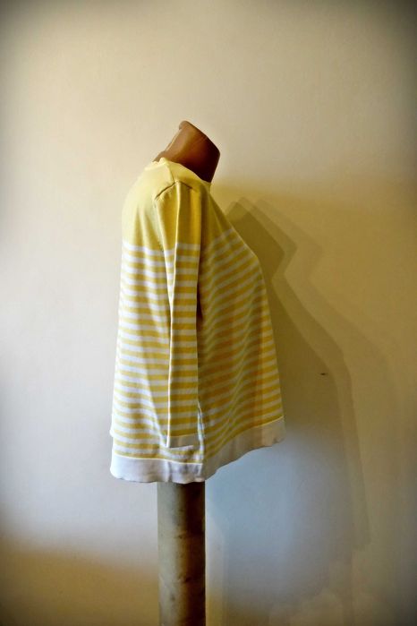 Sweter damski kolorowy rozmiar 42.