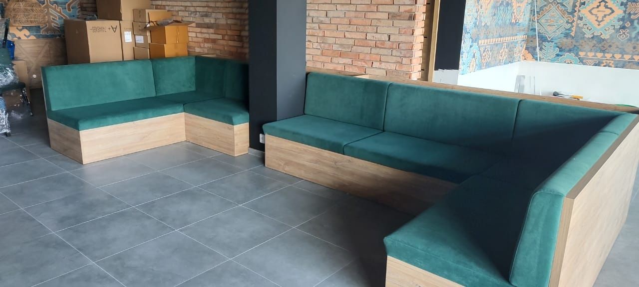 Mebli dla knajp,  Restauracji.