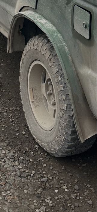 Продам литые диски excel 4x4 с резиной