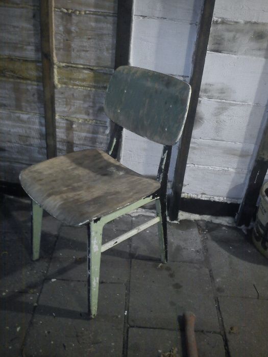krzesło drewniane PRL do renowacji stan techn. super wygodne solidne