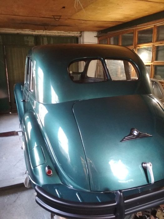 Ретро BMW 340 1949 г. после реставрации