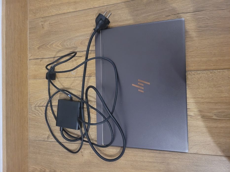 HP Spectre model : 13-af000nw