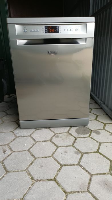 Máquina lavar loiça Ariston Hotpoint