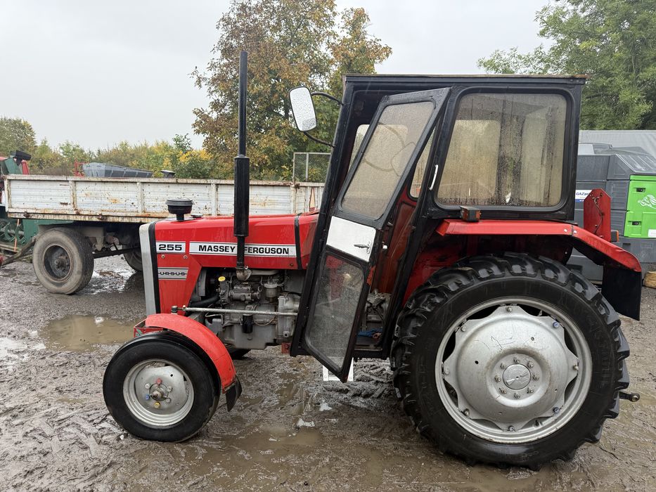 Ciągnik rolniczy massey ferguson 255